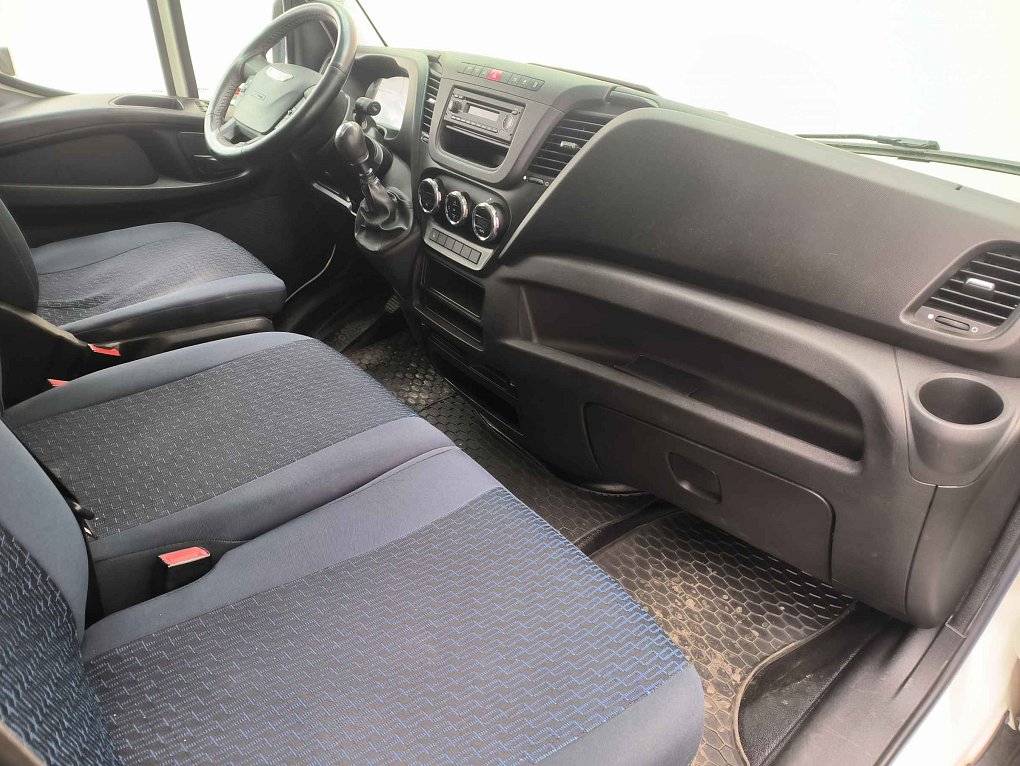 Iveco Daily 2.3D  35S16 L4