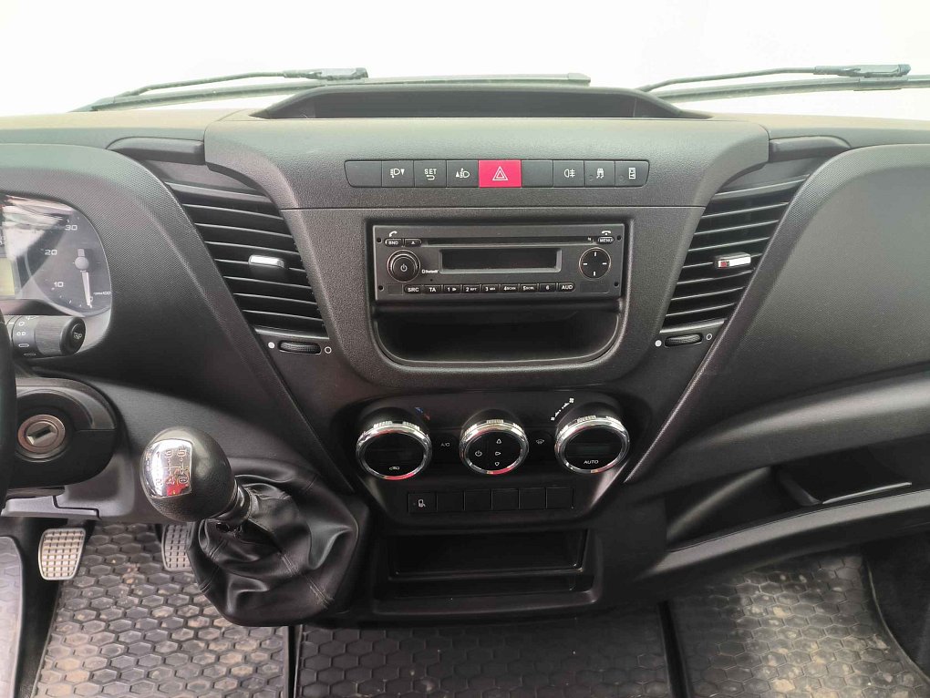 Iveco Daily 2.3D  35S16 L4