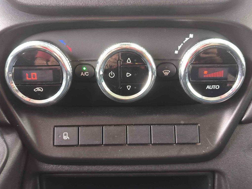 Iveco Daily 2.3D  35S16 L4