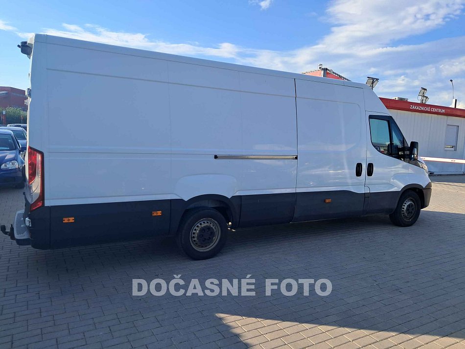 Iveco Daily 2.3D 