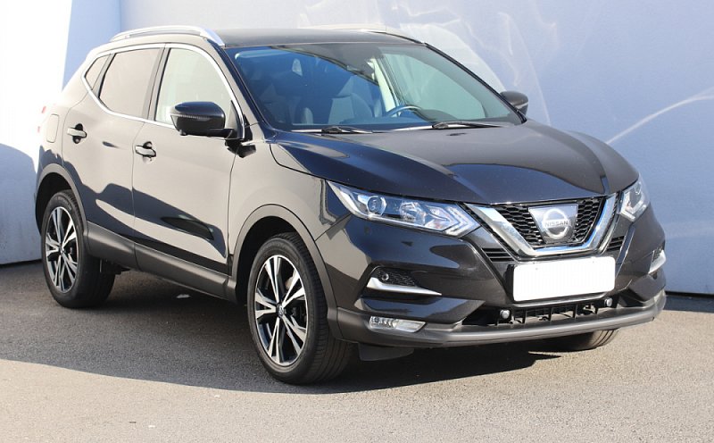 Nissan Qashqai 1.3 DIG-T N-Connecta 4x2