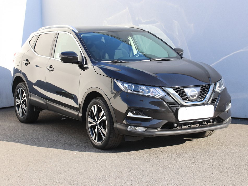 Nissan Qashqai 1.3 DIG-T N-Connecta 4x2