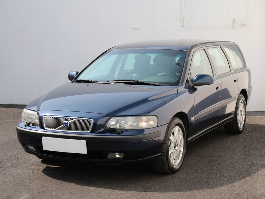 Volvo V70 2.4 D Momentum
