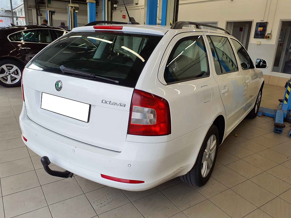 Škoda Octavia II 1.2 TSI Ambiente