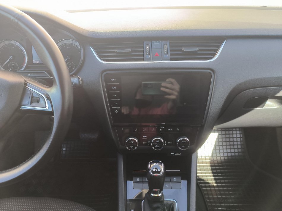 Škoda Octavia III 2.0TDi  4x4