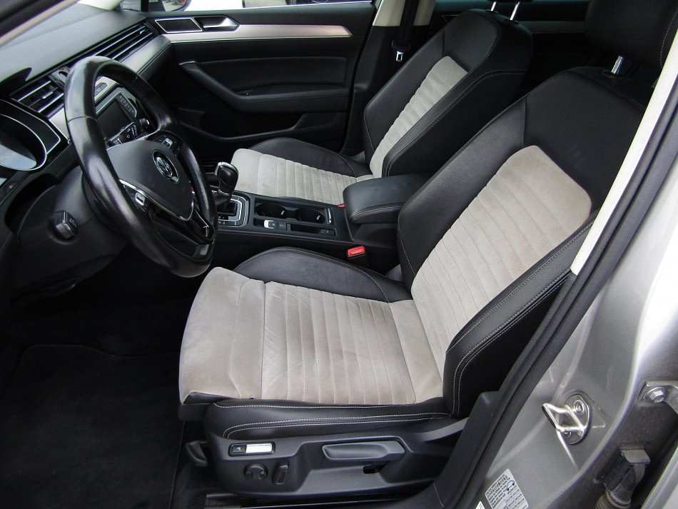 Volkswagen Passat 2.0 TDi Highline