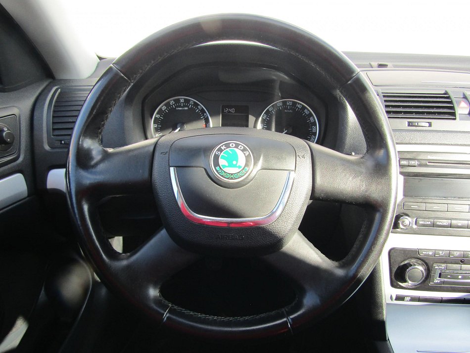 Škoda Octavia II 1.6 TDi Ambition