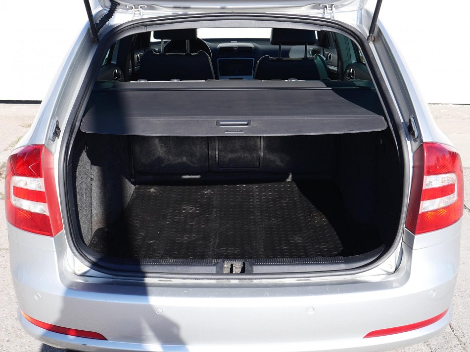Škoda Octavia II 2.0 TDi RS
