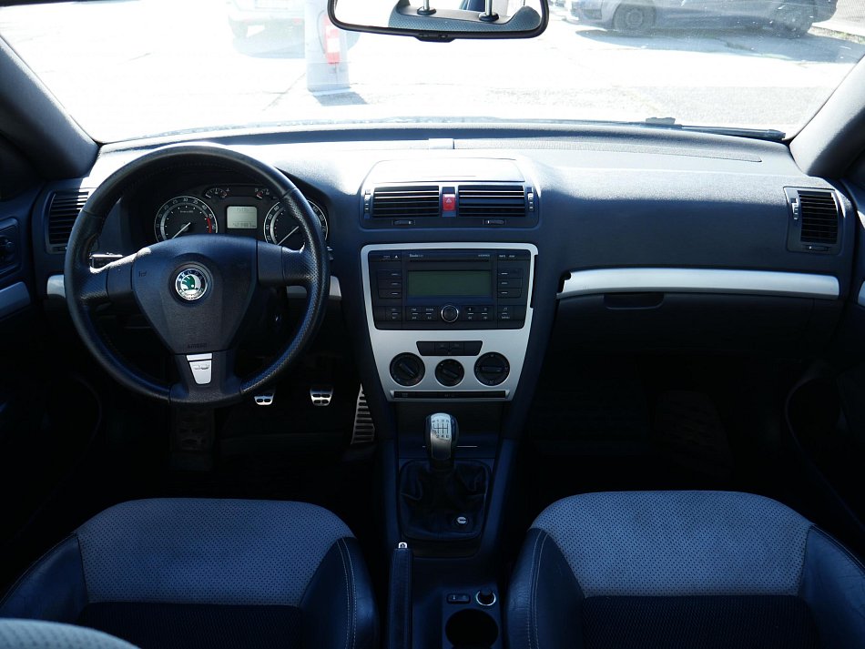 Škoda Octavia II 2.0 TDi RS