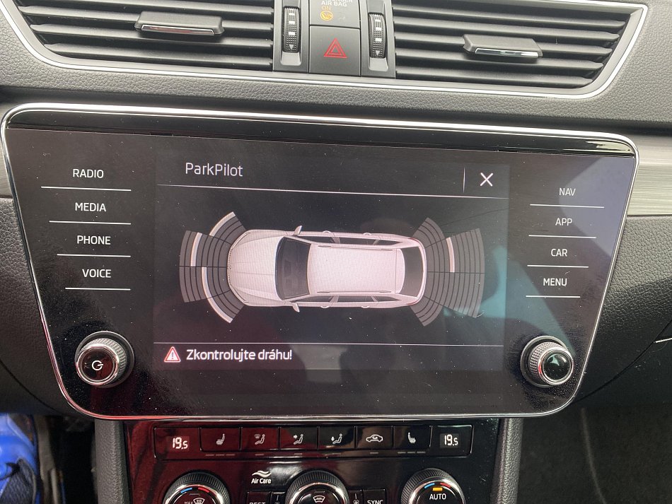 Škoda Superb III 1.5 TSi Style