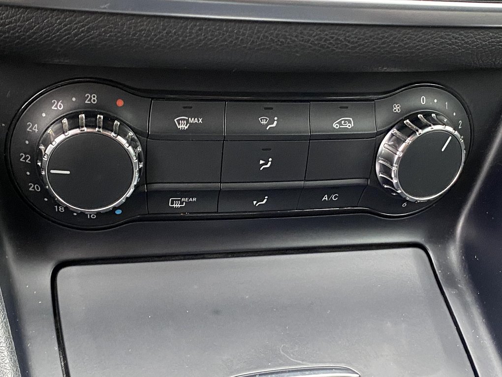 Mercedes-Benz CLA 2.2 CDi  200d