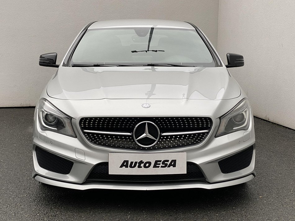 Mercedes-Benz CLA 2.2 CDi  200d