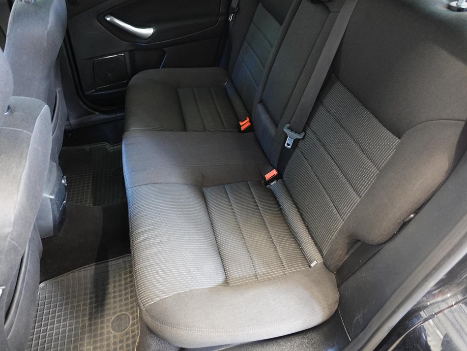 Ford Mondeo 1.8 tdci 