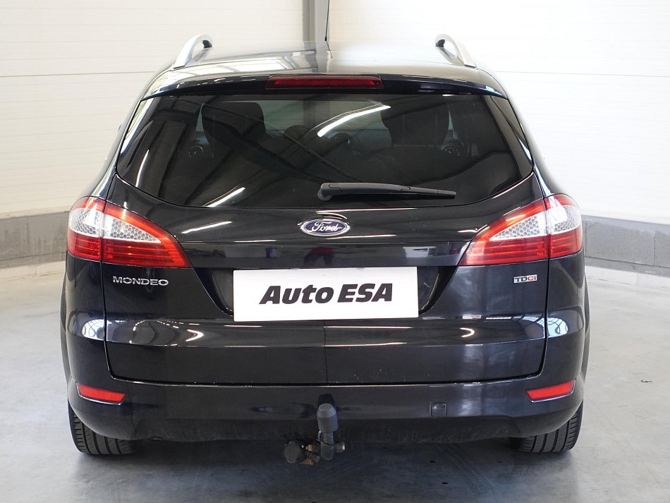 Ford Mondeo 1.8 tdci 
