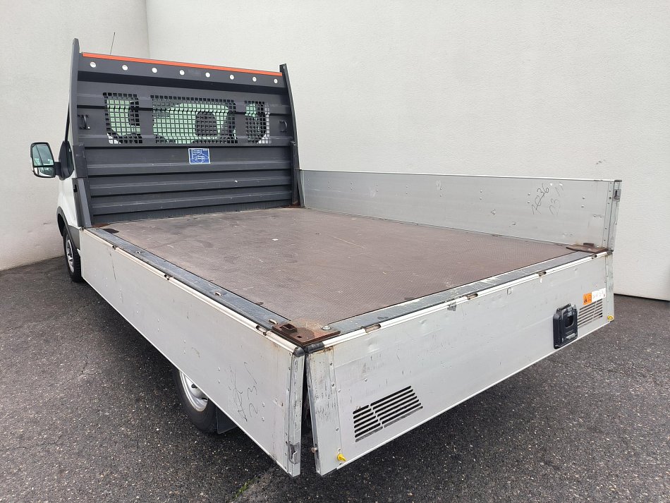 Ford Transit 2.0 TDCi  VALNÍK