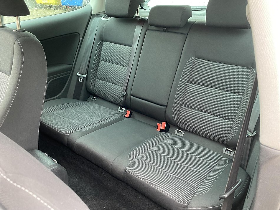 Volkswagen Golf 1.4TSI 