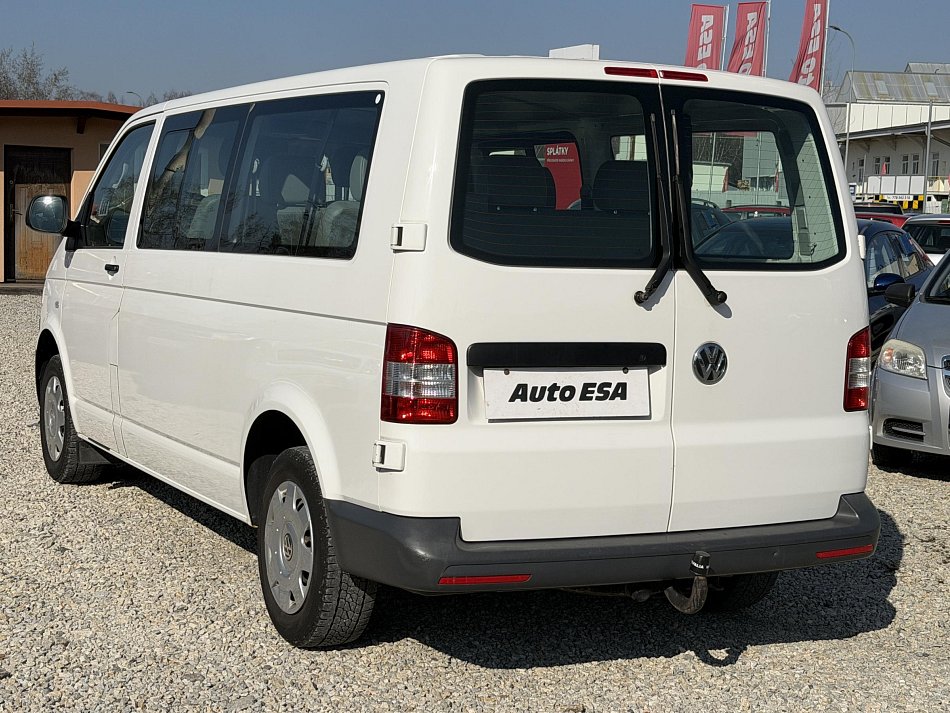 Volkswagen Transporter 2.0TDi  L2 9míst