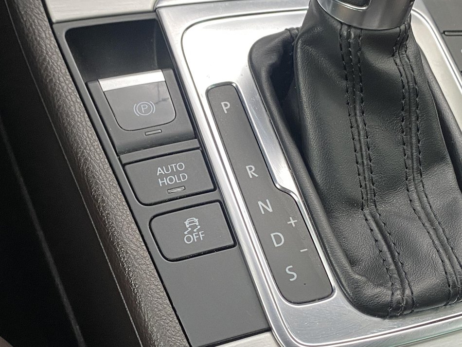 Volkswagen Passat 2.0 TDi Highline 4x4