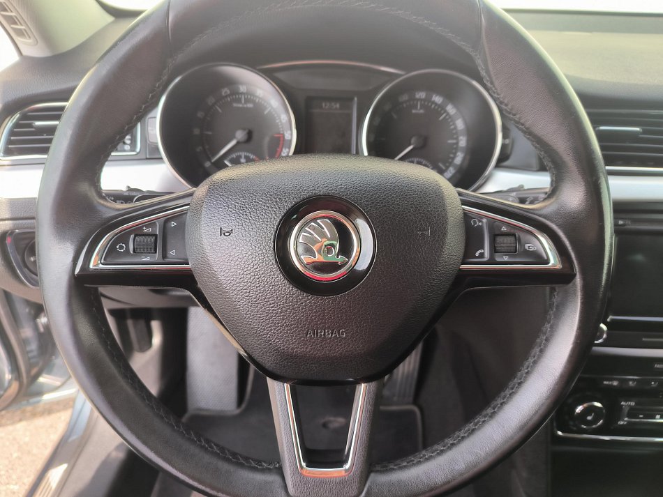 Škoda Superb II 2.0 TDi Elegance