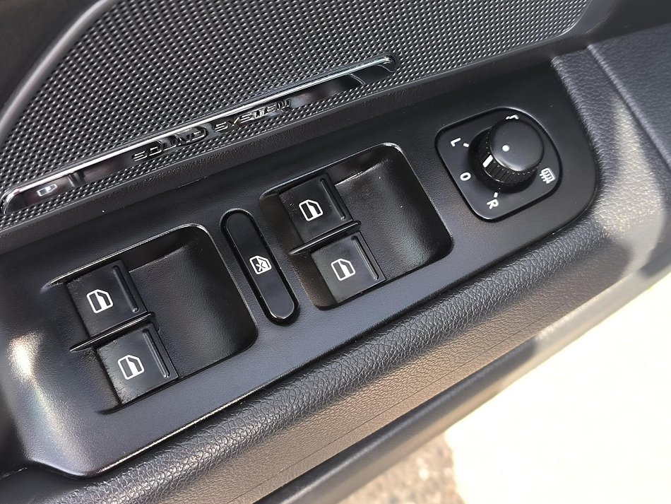 Škoda Superb II 2.0 TDi Elegance