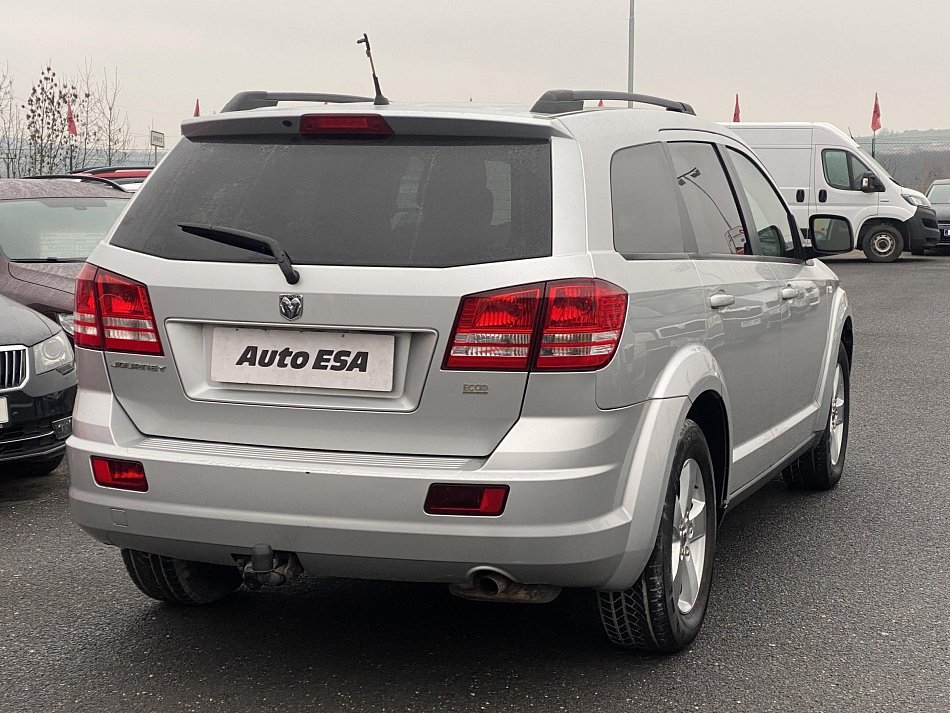 Dodge Journey 2.4i 