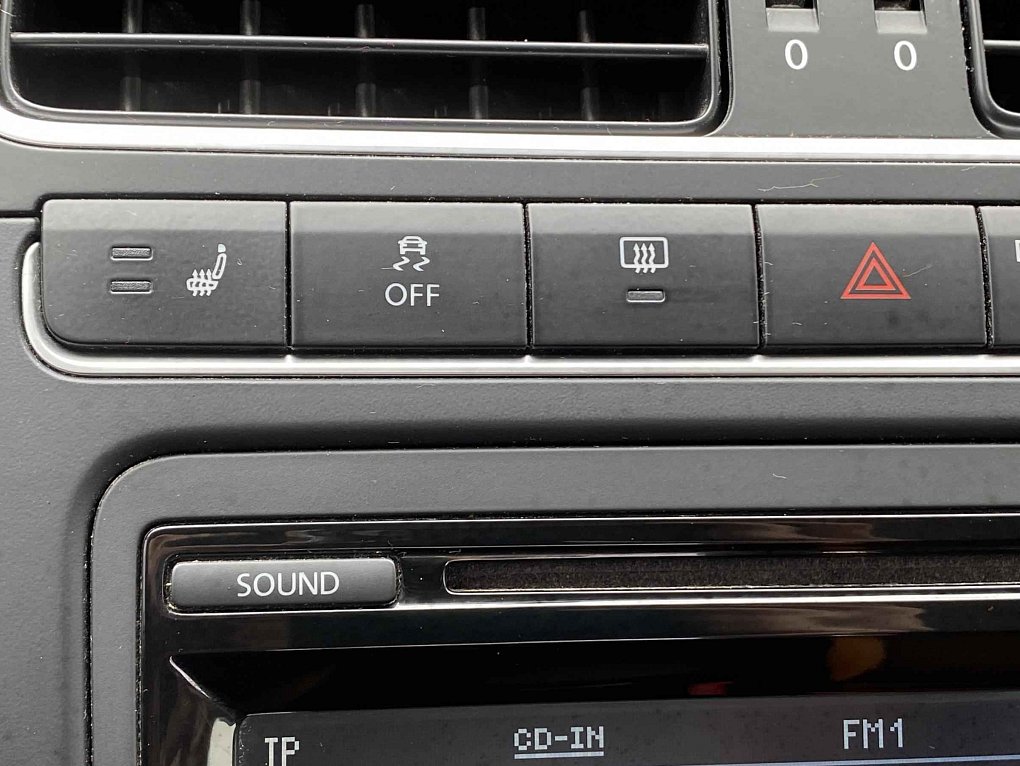 Volkswagen Polo 1.2 TSi CROSS