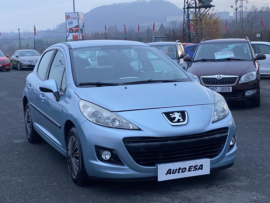 Peugeot 207 1.4 i 
