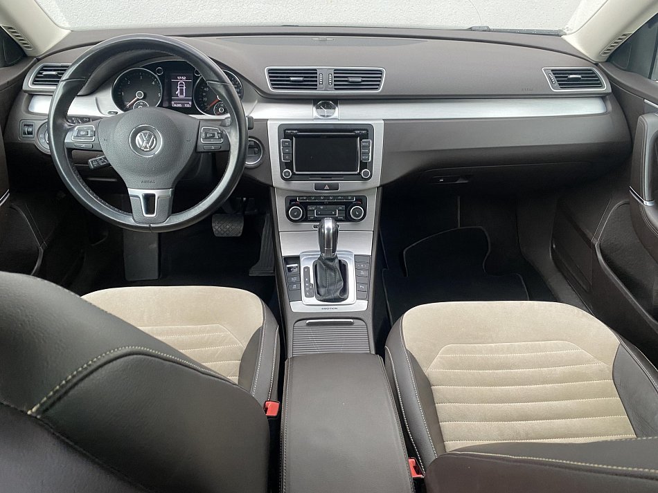 Volkswagen Passat 2.0 TDi Highline 4x4