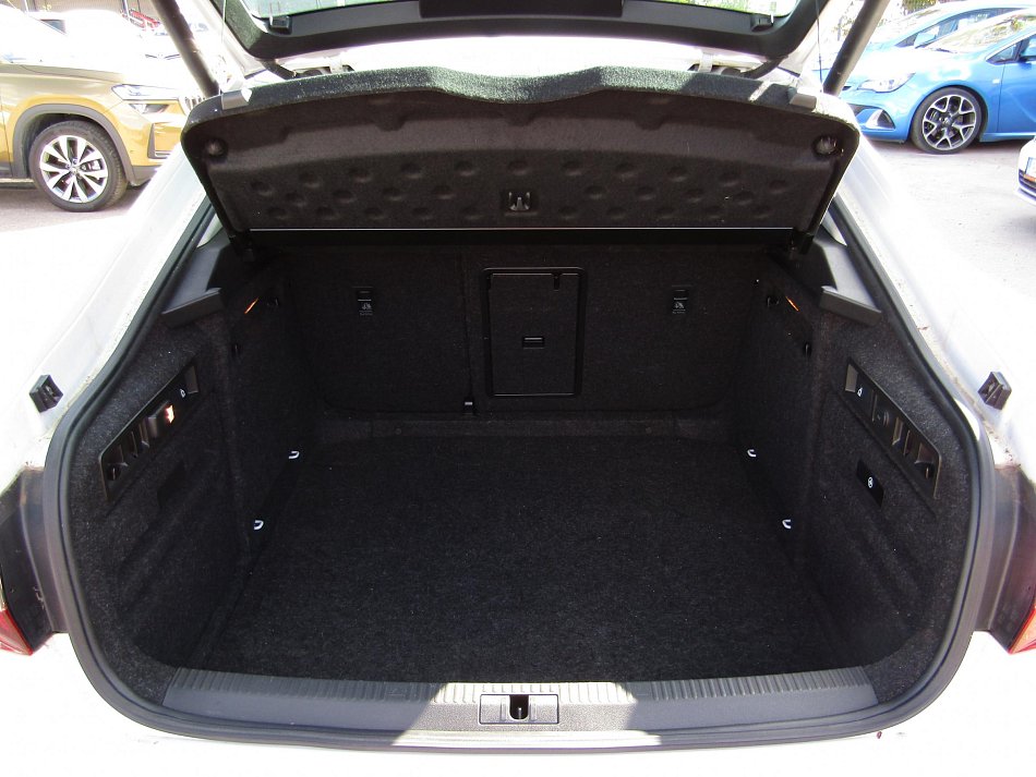 Škoda Superb III 1.8 TSi Style