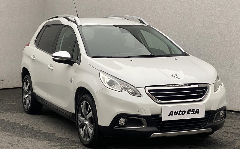 Peugeot 2008 1.2PT Crossway