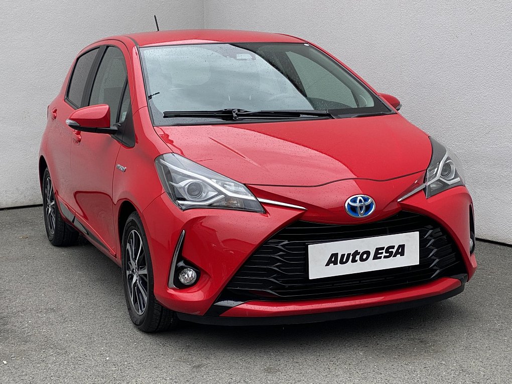 Toyota Yaris 1.5 b - Hybrid 