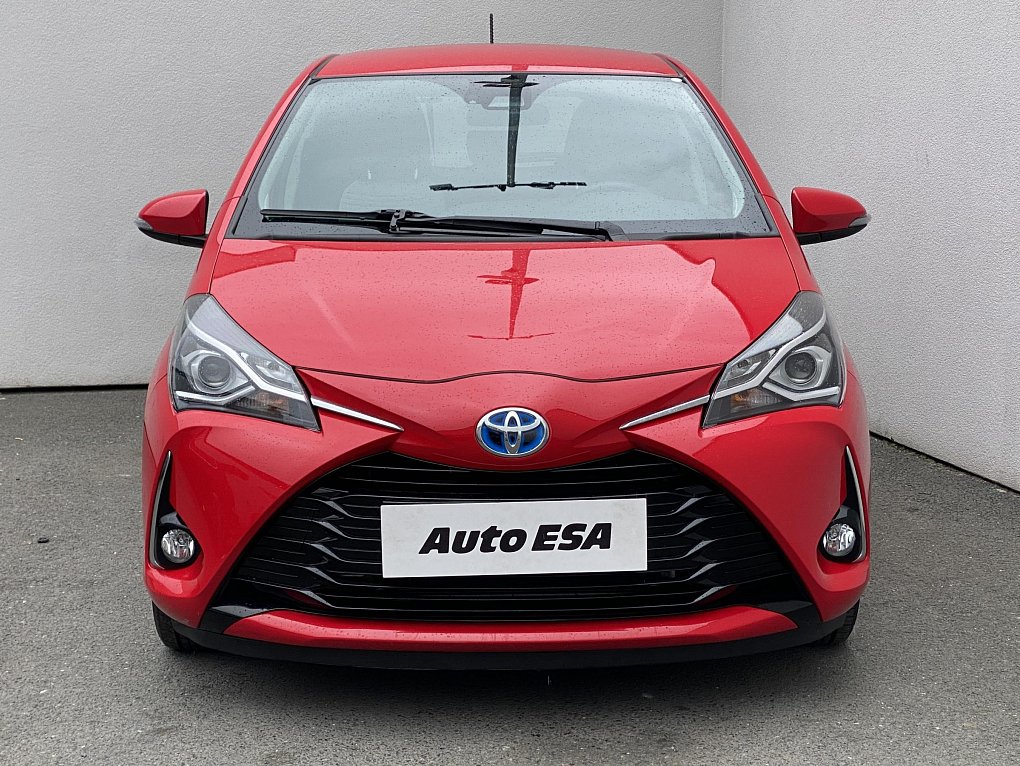 Toyota Yaris 1.5 b - Hybrid 