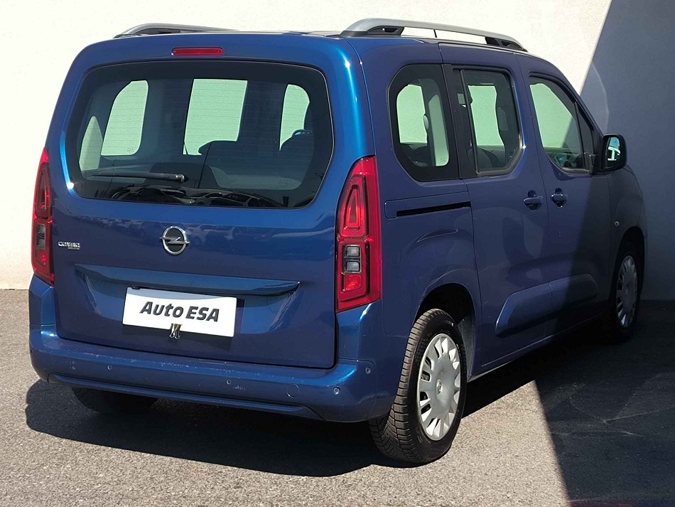 Opel Combo 1.2T Life