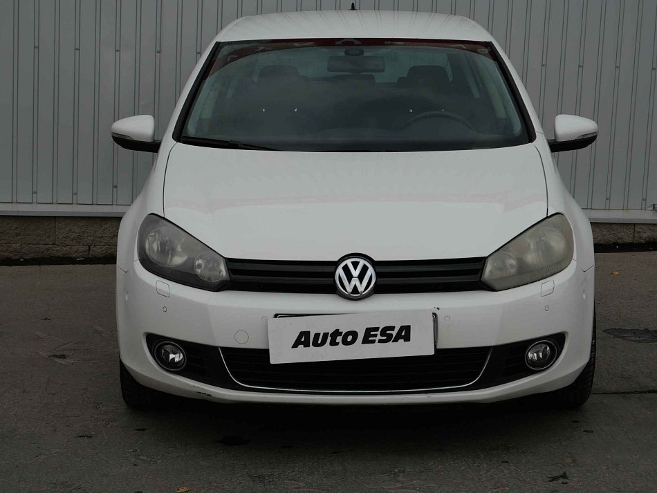 Volkswagen Golf 1.6 TDi 