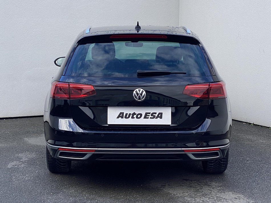 Volkswagen Passat 2.0 TDI Elegance