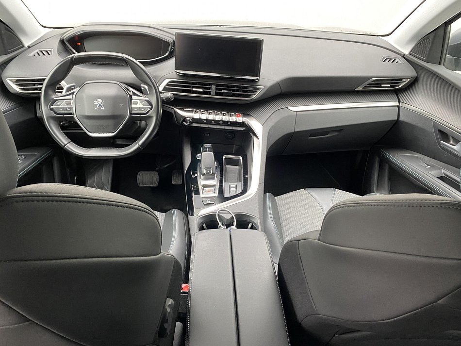 Peugeot 3008 1.2 PT Allure