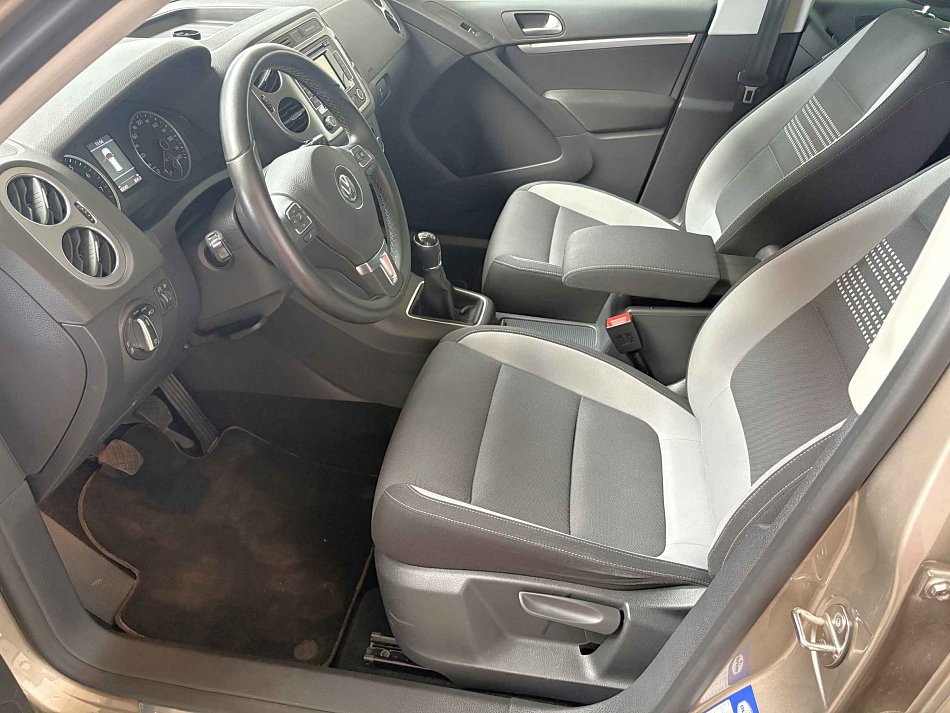 Volkswagen Tiguan 1.4TSi 