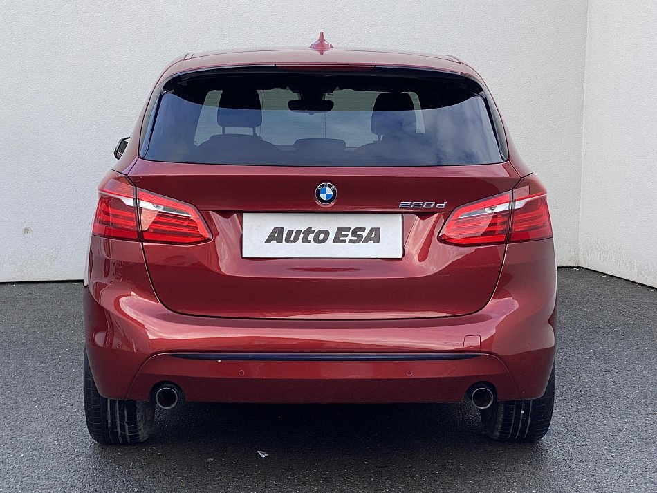BMW Řada 2 2.0 D Sport 220d