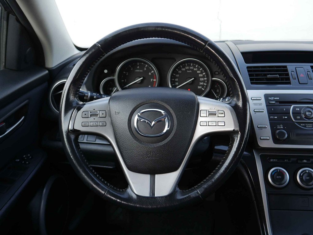 Mazda 6 2.0 i 