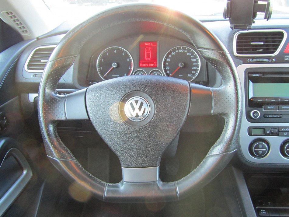 Volkswagen Scirocco 1.4TSi 