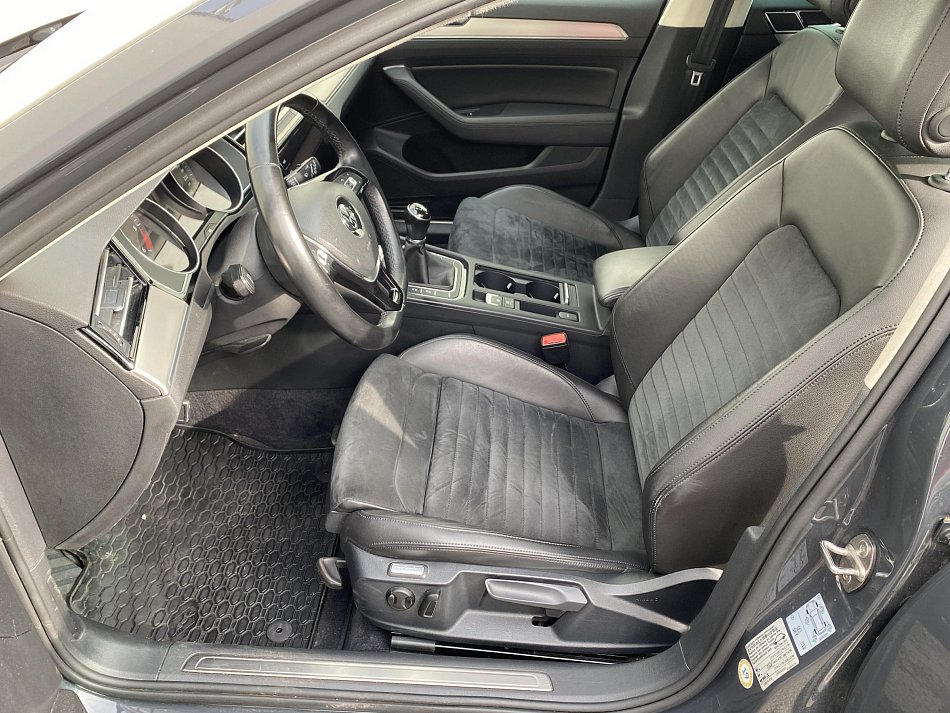 Volkswagen Passat 2.0 TDi Highline