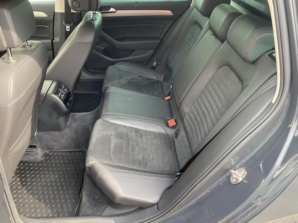 Volkswagen Passat 2.0 TDi Highline