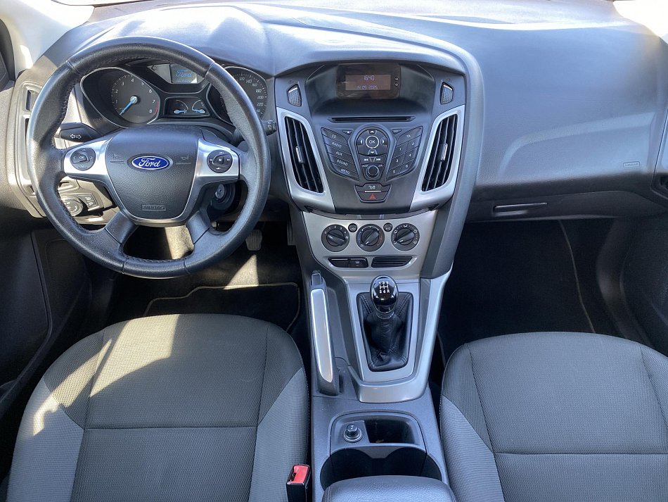 Ford Focus 1.6 i 
