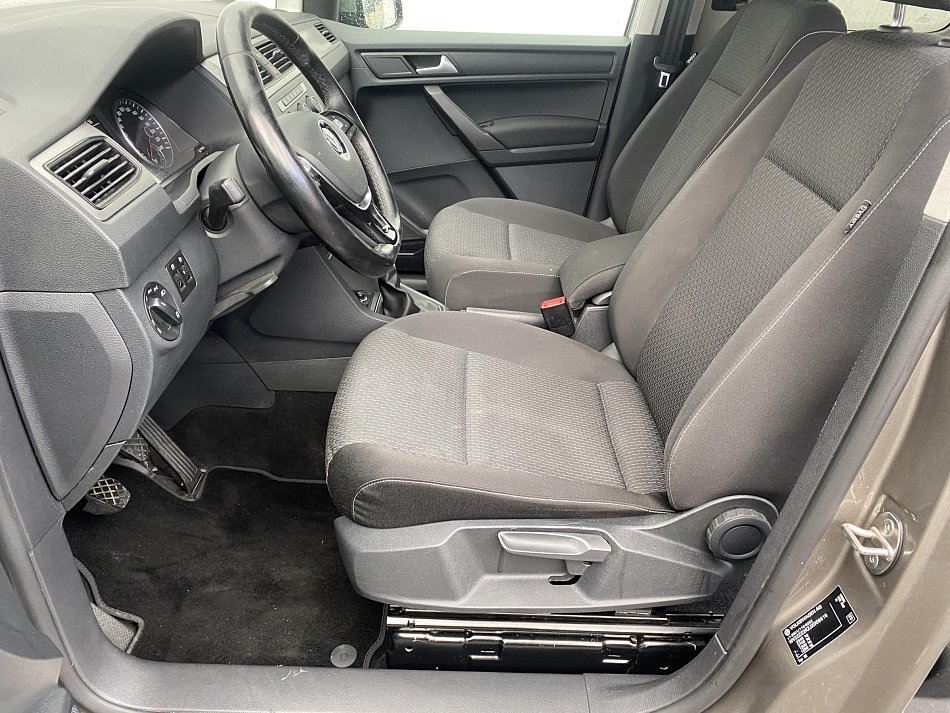 Volkswagen Caddy 2.0TDi  MAXi 7míst