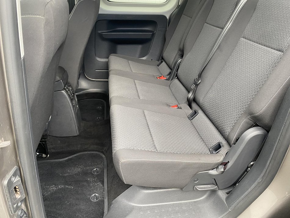 Volkswagen Caddy 2.0TDi  MAXi 7míst