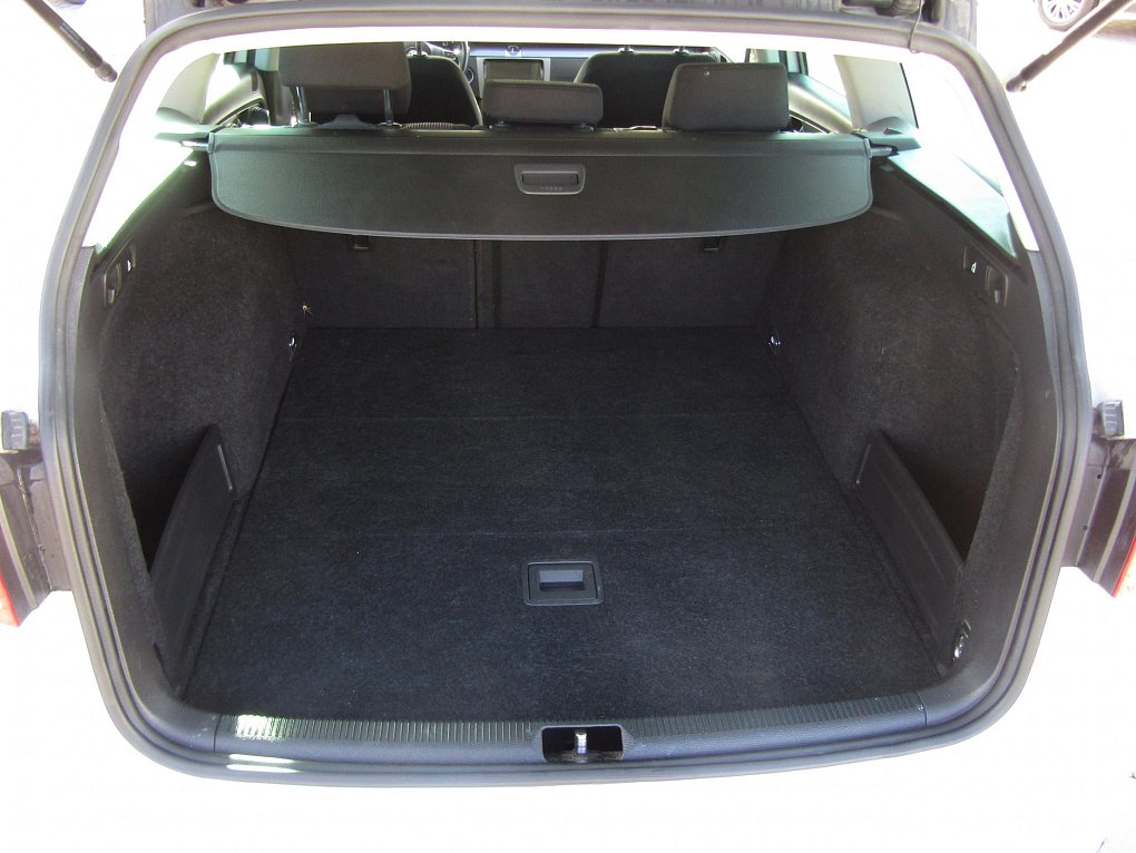 Volkswagen Passat 2.0 TSi 