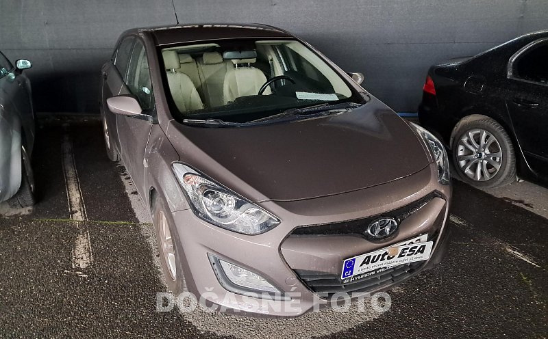 Hyundai I30 1.4 16V
