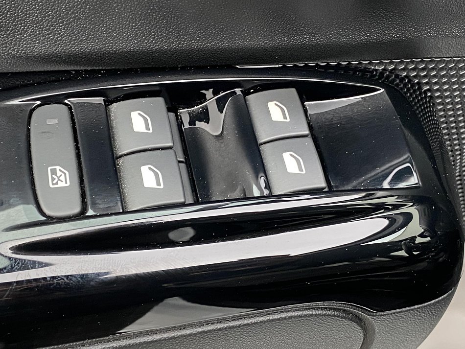 Citroën C3 1.2 PT Shine