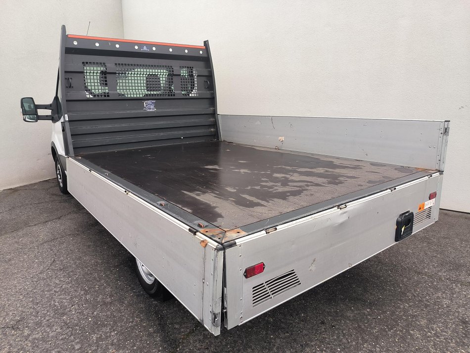 Ford Transit 2.0TDCi  VALNÍK