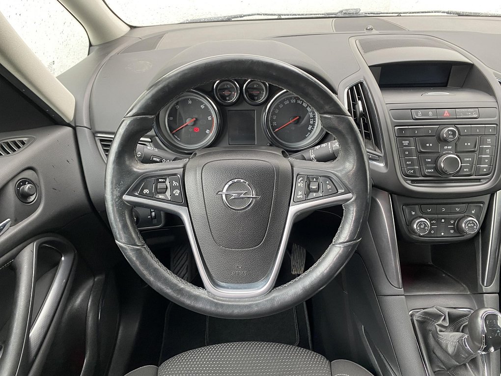 Opel Zafira 2.0CDTi 